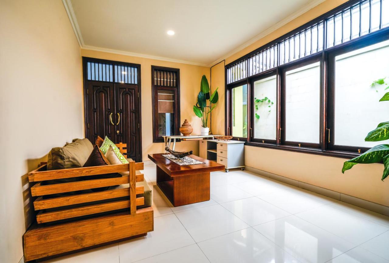 Logan - Kuta - 5 Bedroom - 3 Bathroom - Great Location * Kuta (Bali)